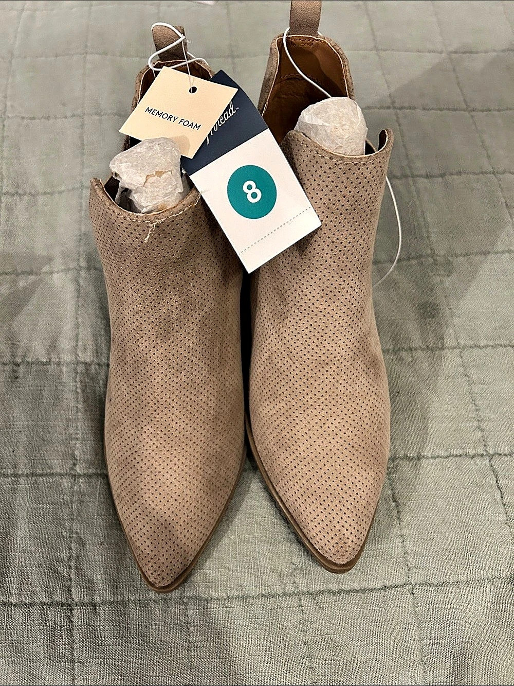 Universal Thread Goods Co Memory Foam Perforated Ankle Booties Brown US 8 NWT